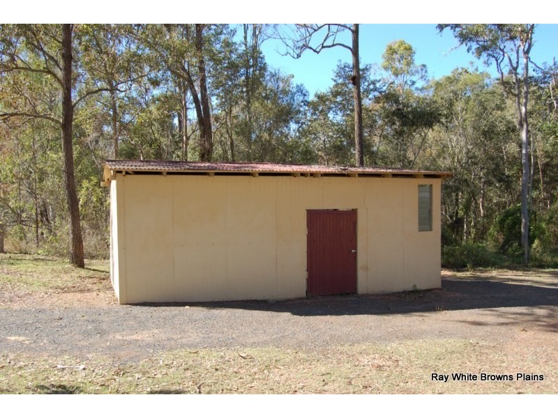 259 Clifton Drive, North Maclean QLD 4280