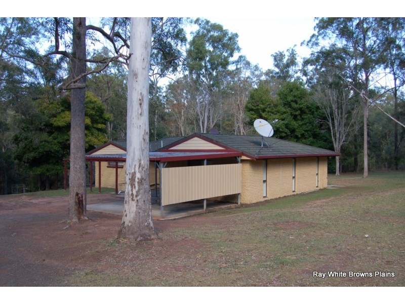 259 Clifton Drive, North Maclean QLD 4280