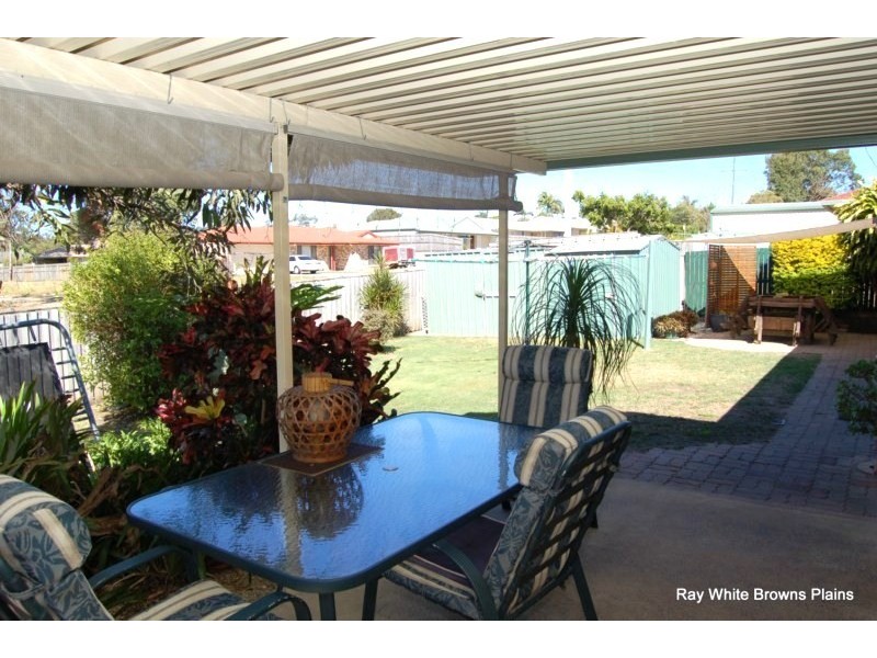 56 Bottlebrush Drive, Regents Park QLD 4118
