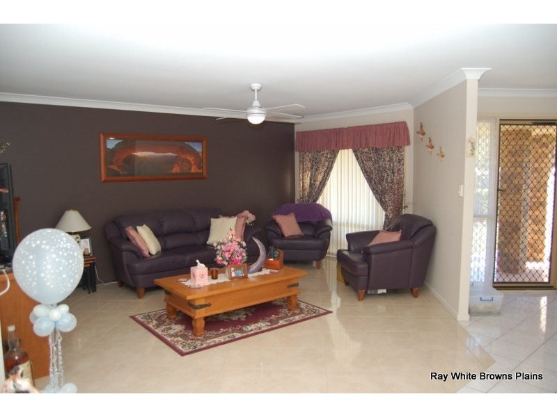 69-71 Eildon Close, Munruben QLD 4125