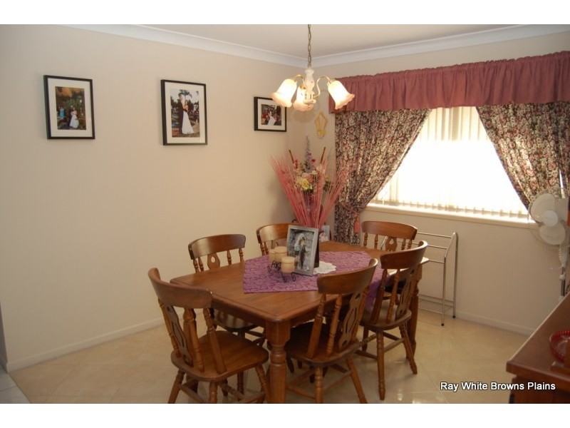 69-71 Eildon Close, Munruben QLD 4125