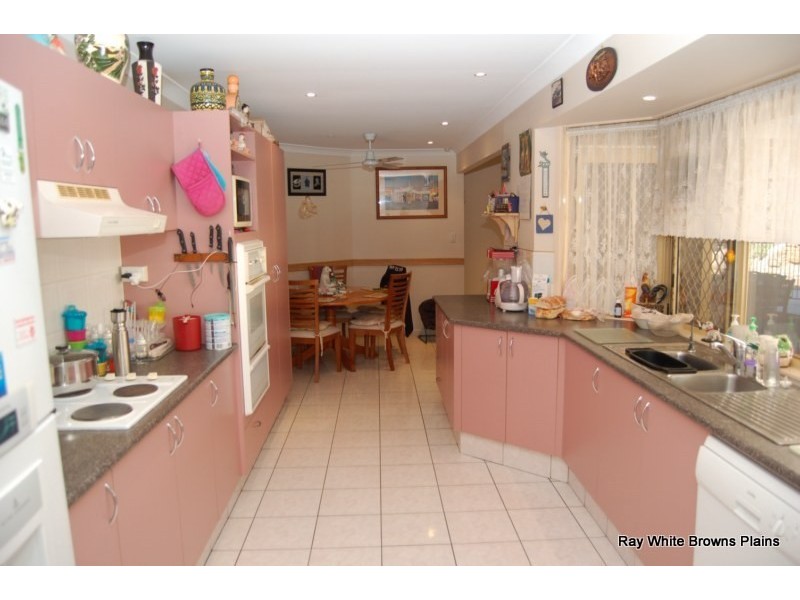 69-71 Eildon Close, Munruben QLD 4125