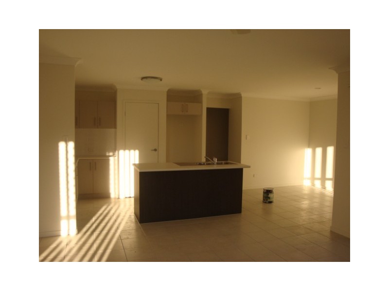 Boronia Heights QLD 4124