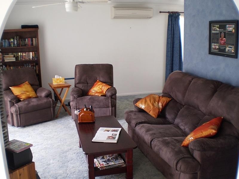 23 Cosway Street, Hillcrest QLD 4118