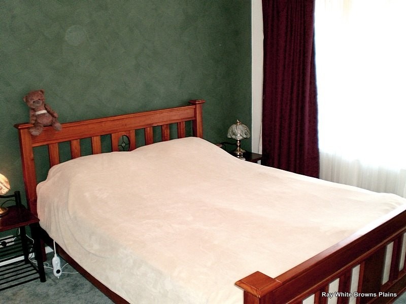 23 Cosway Street, Hillcrest QLD 4118