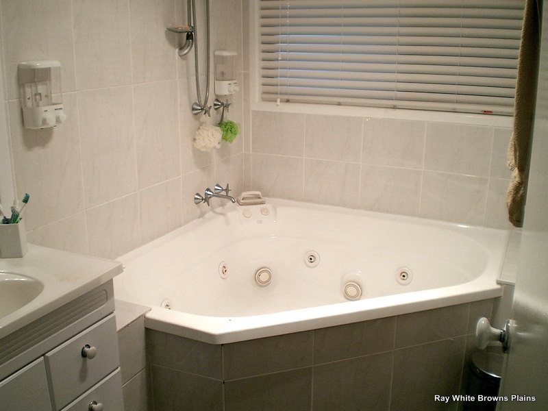 23 Cosway Street, Hillcrest QLD 4118