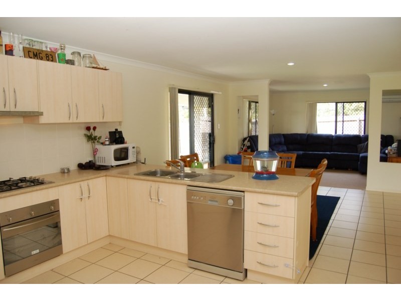 24 Hurst Street, Crestmead QLD 4132
