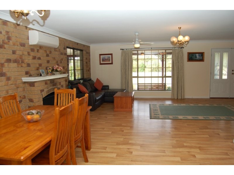 23 Kadlunga Court, Boronia Heights QLD 4124