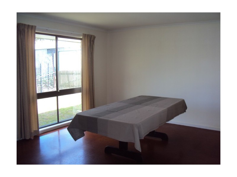 Regents Park QLD 4118