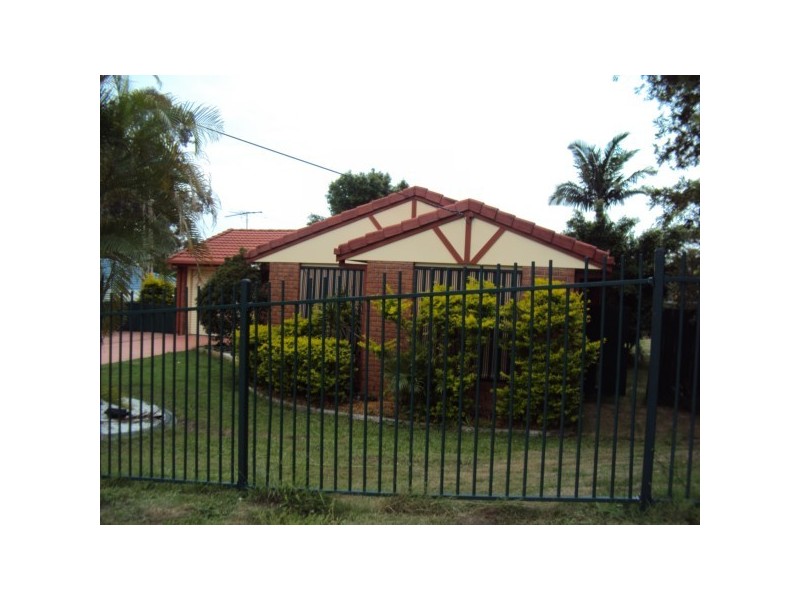 Hillcrest QLD 4118