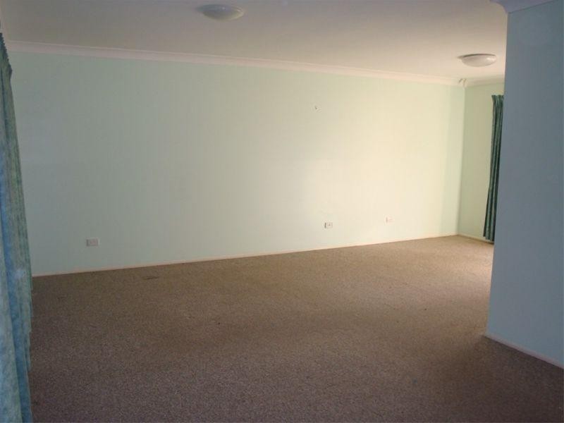 Regents Park QLD 4118