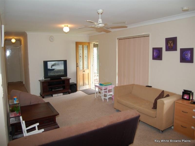 24 Devine Street, Marsden QLD 4132