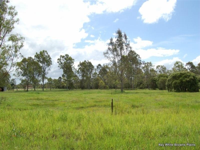 Lot 22&23 102 Beryl Parade, North Maclean QLD 4280