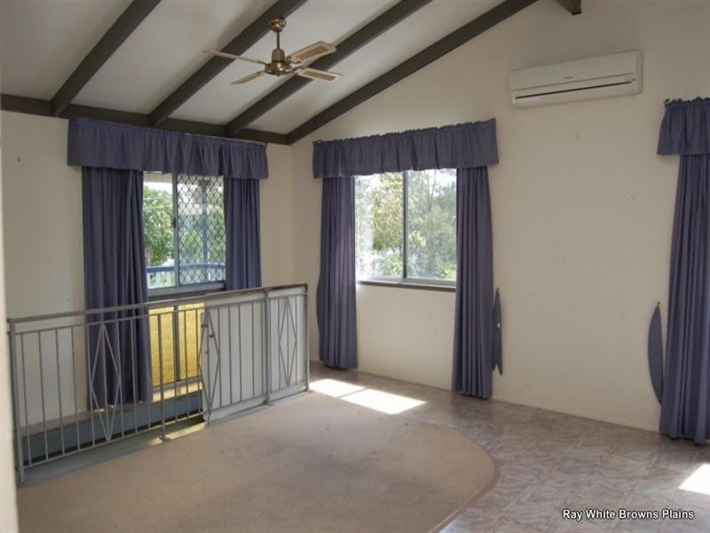 16 Parkland Avenue, Browns Plains QLD 4118