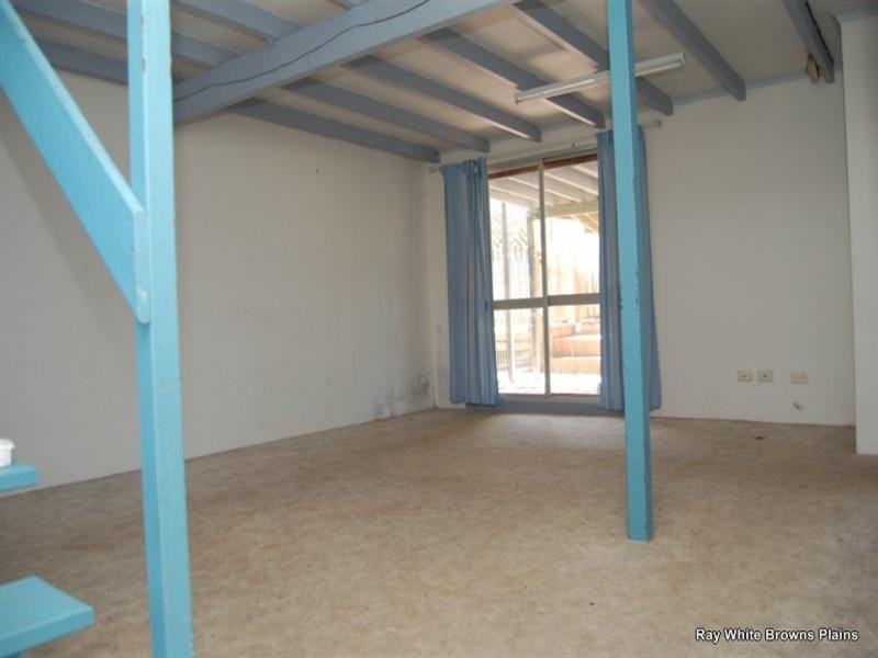 16 Parkland Avenue, Browns Plains QLD 4118