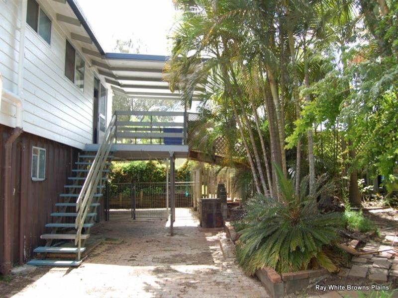 16 Parkland Avenue, Browns Plains QLD 4118