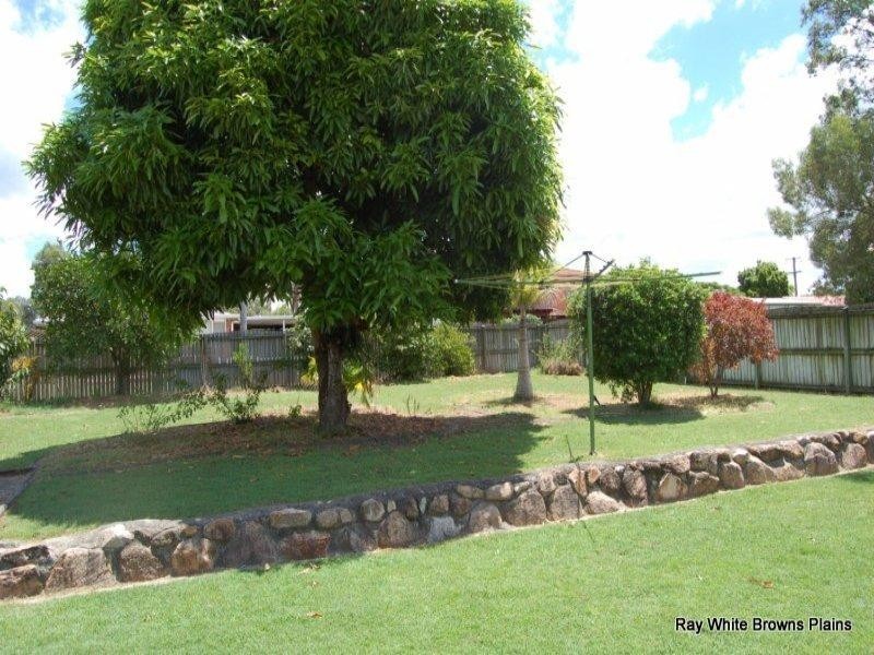 25 Flinders Crescent, Boronia Heights QLD 4124