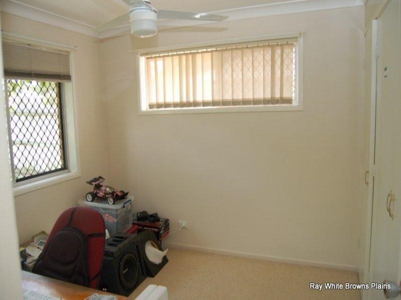 25 Flinders Crescent, Boronia Heights QLD 4124