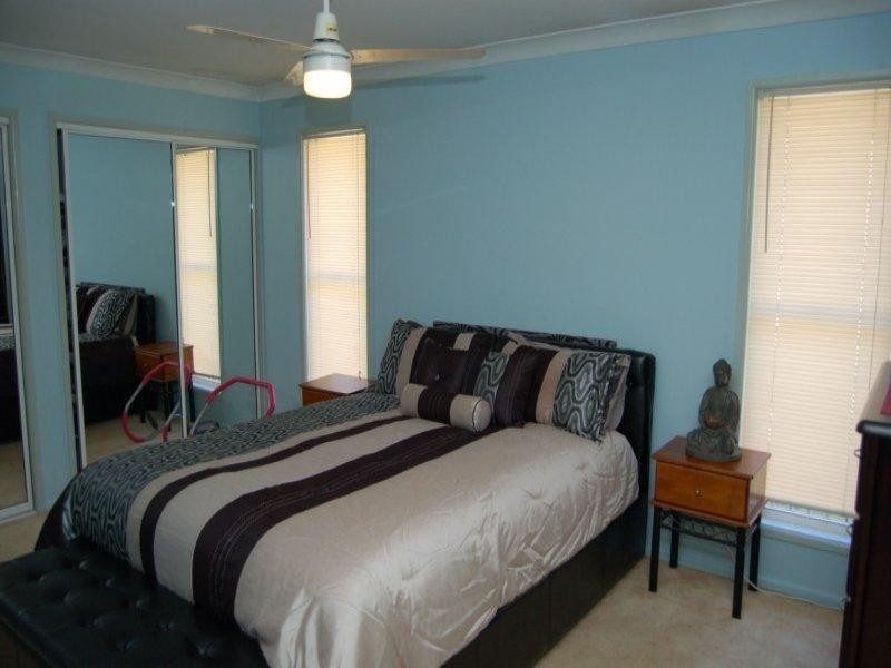 6 Samantha Street, Boronia Heights QLD 4124