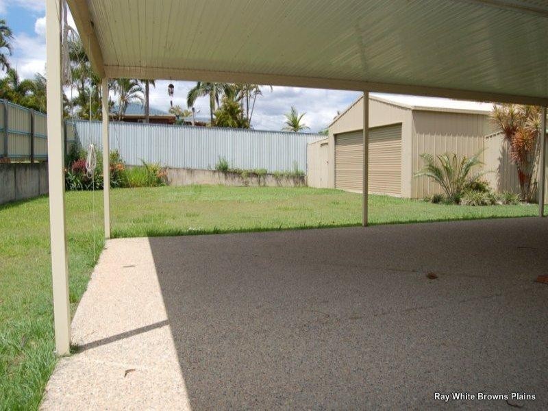 49 Owens Crescent, Regents Park QLD 4118