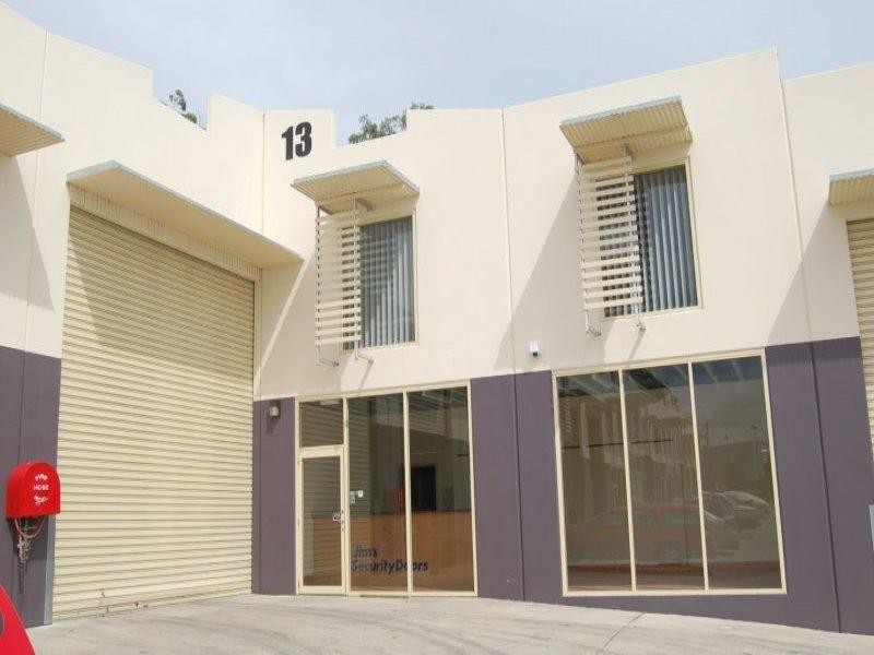 13/15 Corporate Place, Hillcrest QLD 4118