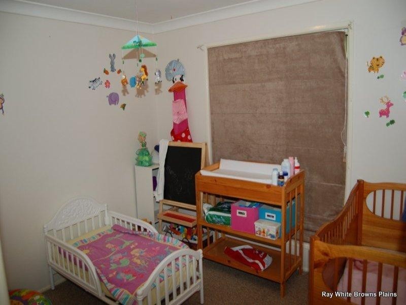 24 Devine Street, Marsden QLD 4132