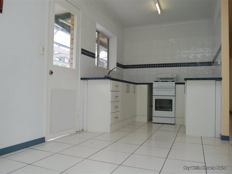 218 Middle Road, Boronia Heights QLD 4124