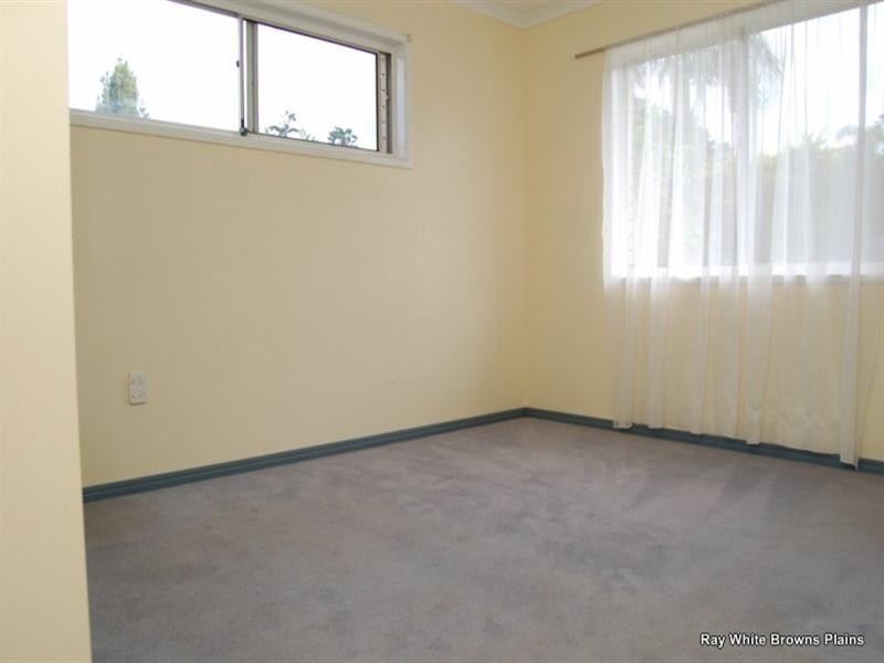 218 Middle Road, Boronia Heights QLD 4124