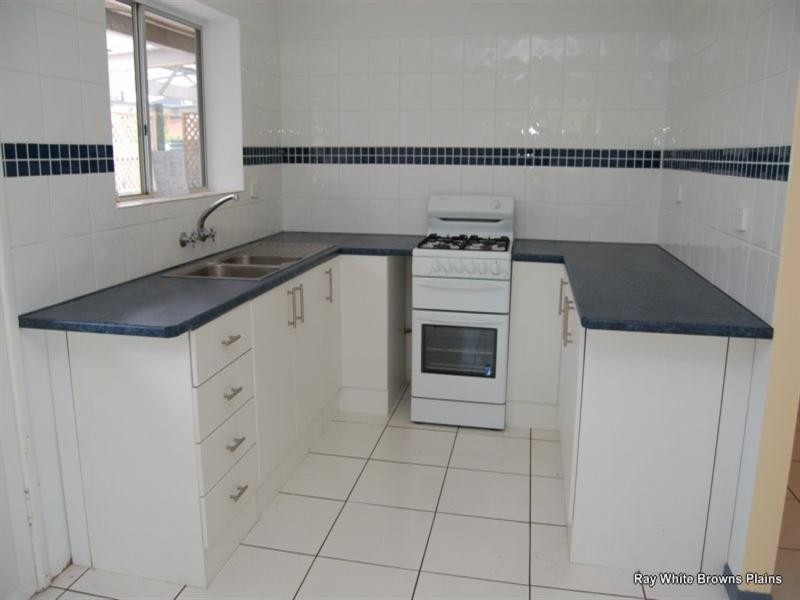 218 Middle Road, Boronia Heights QLD 4124