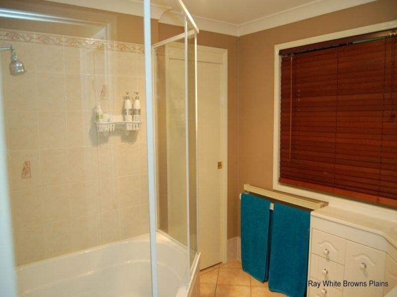 33 Boulia Street, Greenbank QLD 4124