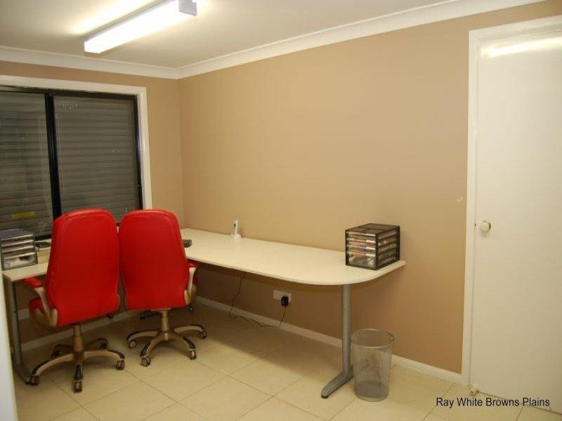 33 Boulia Street, Greenbank QLD 4124