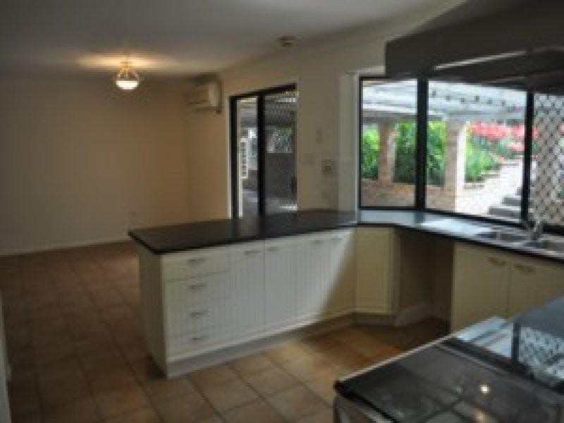 13 Klipspringer Court, Greenbank QLD 4124