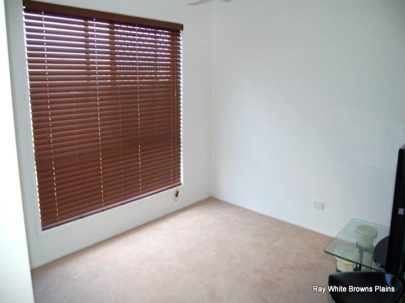 17 Tennessee Way, Berrinba QLD 4117