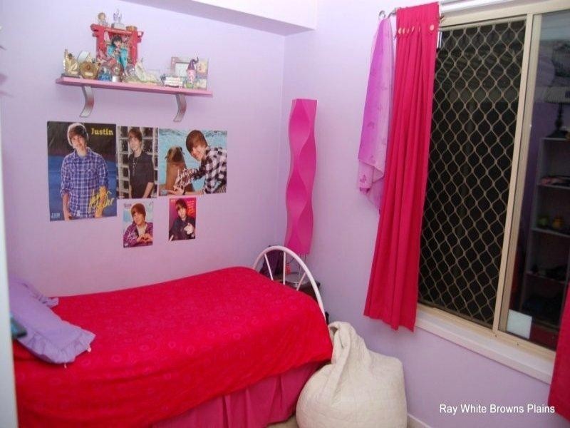 56 Bottlebrush Drive, Regents Park QLD 4118