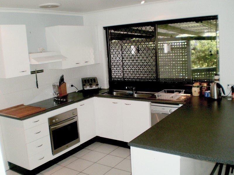 23 Cosway Street, Hillcrest QLD 4118