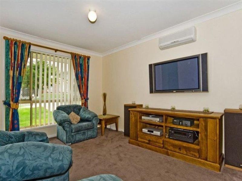 37 Samantha Street, Boronia Heights QLD 4124