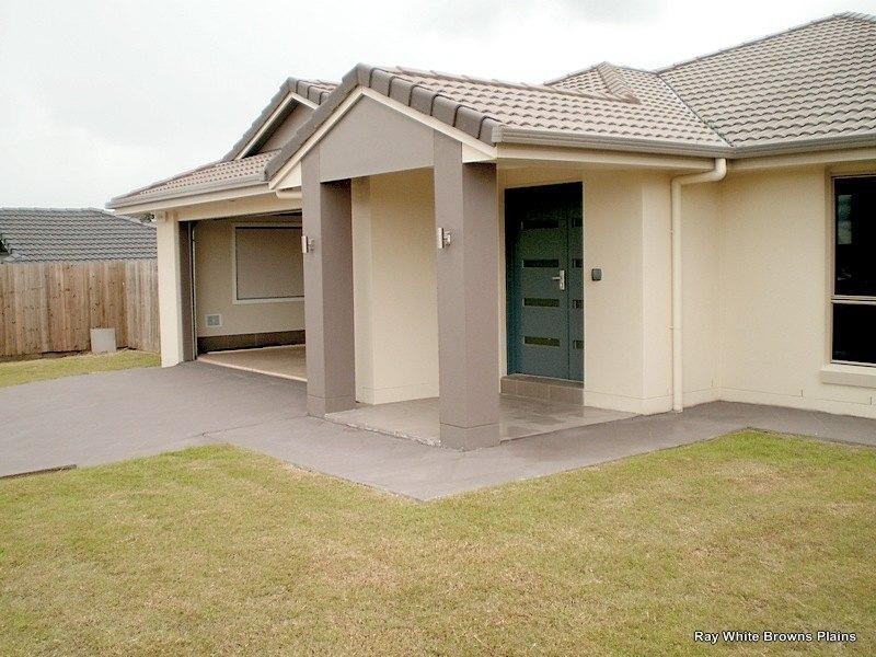 6 Denver Grove, Regents Park QLD 4118