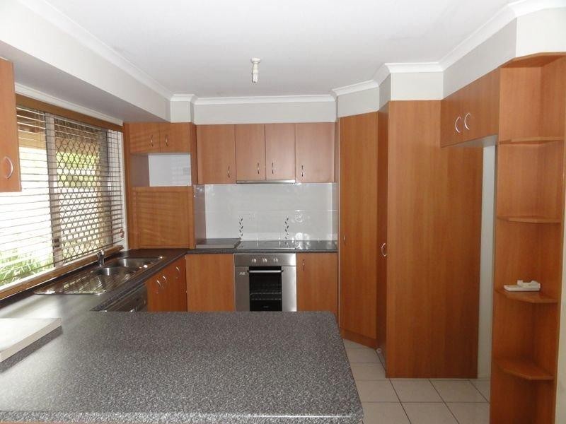 Hillcrest QLD 4118
