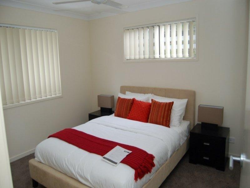2,6,7,14/1 Emerald Drive, Regents Park QLD 4118