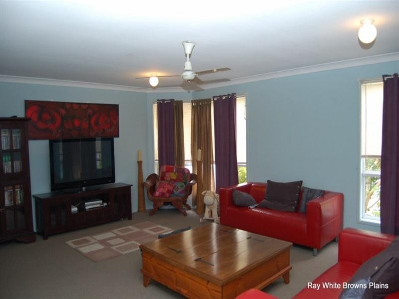 Boronia Heights QLD 4124