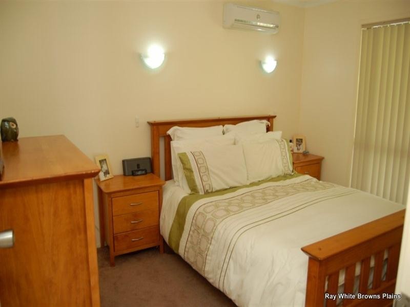 36 Dorachus Drive, Regents Park QLD 4118