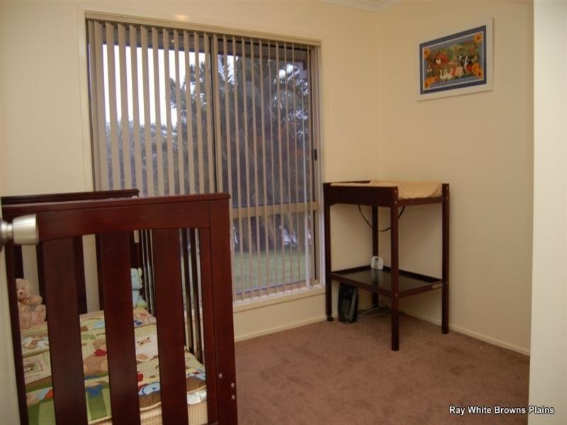 36 Dorachus Drive, Regents Park QLD 4118