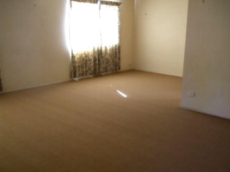 Regents Park QLD 4118