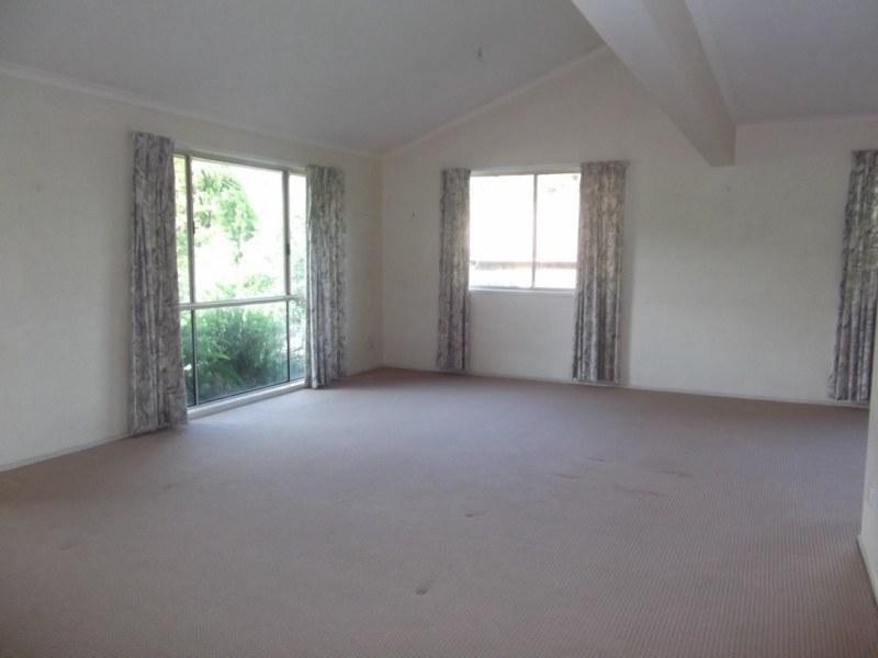 Regents Park QLD 4118