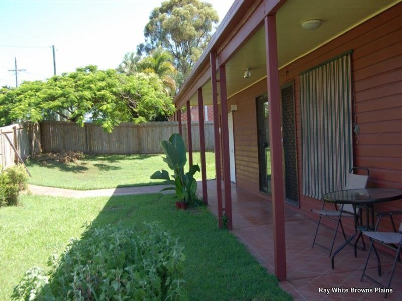 1 Matson Avenue, Regents Park QLD 4118