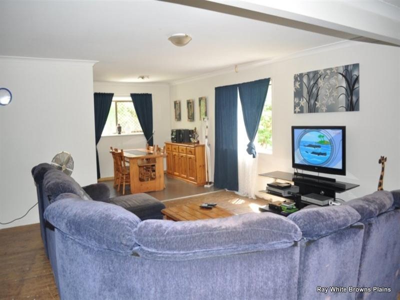 50 Vansittart Road, Regents Park QLD 4118