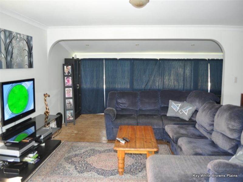 50 Vansittart Road, Regents Park QLD 4118