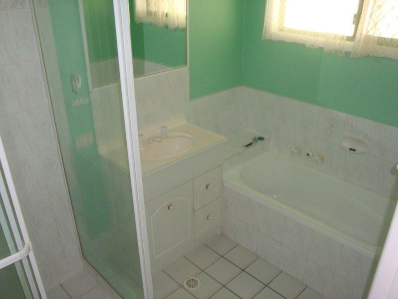 Regents Park QLD 4118