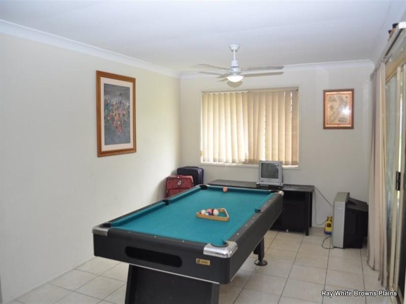 9 Highbury Drive, Crestmead QLD 4132