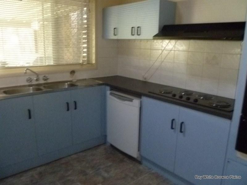 Crestmead QLD 4132